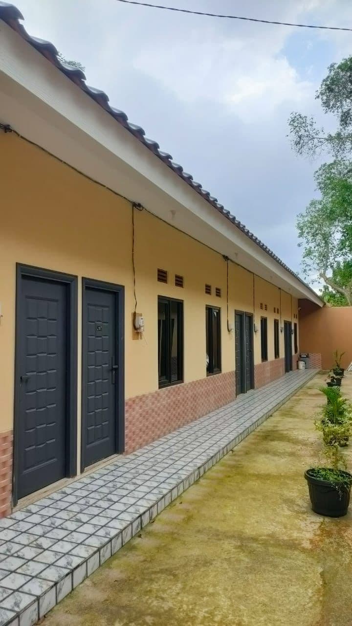 Teras Kamar Oikos Salatiga